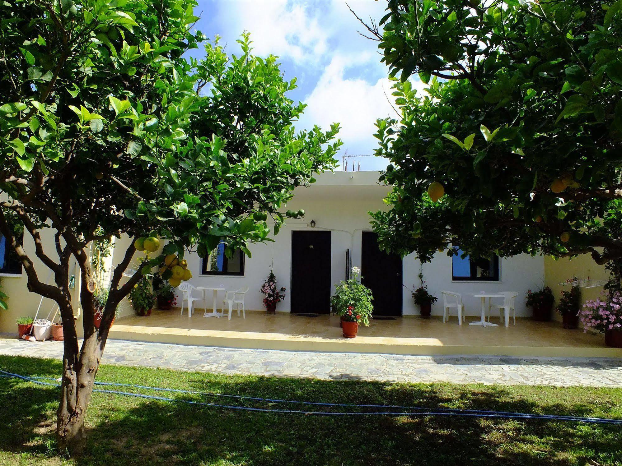 Studios Kydonia Gerani  Exterior photo